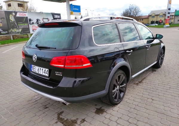 Volkswagen Passat cena 51900 przebieg: 245000, rok produkcji 2014 z Ełk małe 191